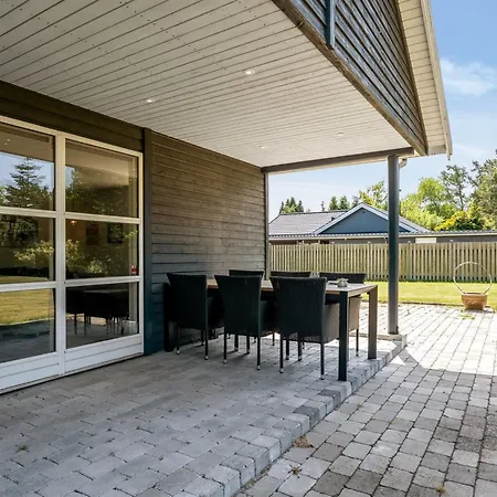 Casa vacanze Agneta - 1km From The Sea By Interhome Bøtø By