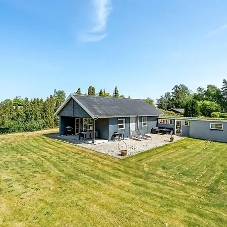 Casa vacanze Agneta - 1km From The Sea By Interhome Bøtø By