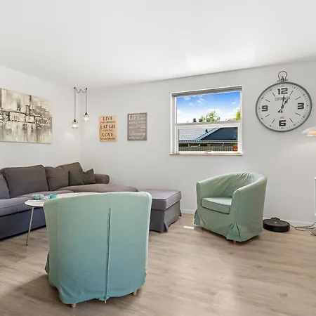 Dom wakacyjny Agneta - 1km From The Sea By Interhome *