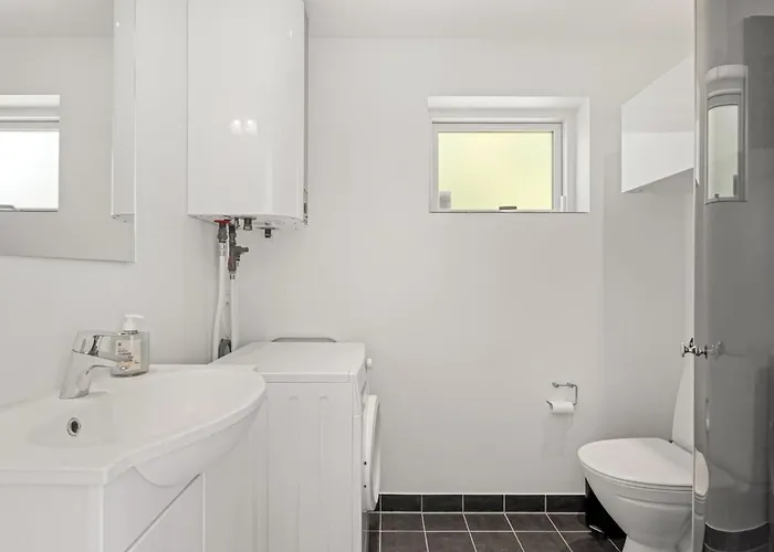 Agneta - 1km From The Sea By Interhome * Bøtø By